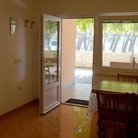 House Uljana - Two Bedroom With Terrace 1